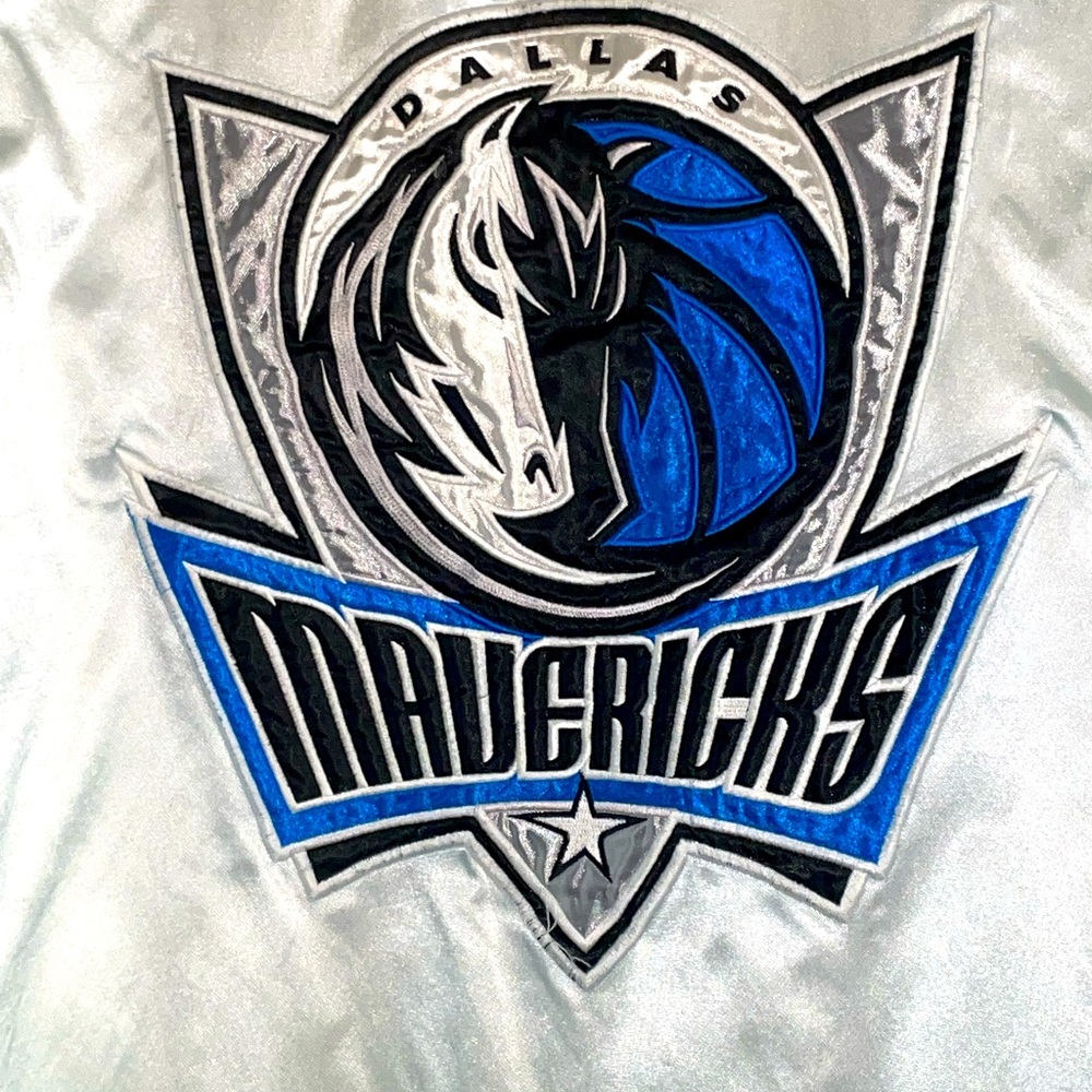 VINTAGE- NBA DALLAS MAVERICKS - SATIN BOMBER JACKET